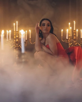 Eveniment privat The lady in red